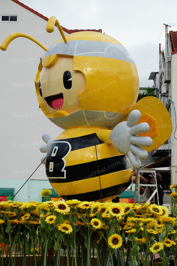 หุ่นไฟเบอร์ผึ้ง